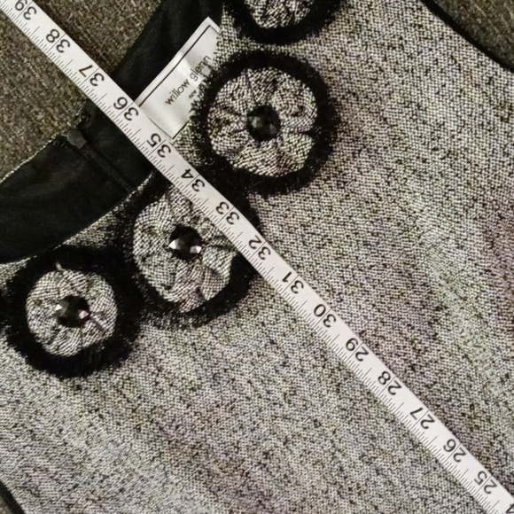 🖤Willow Glenn🖤 - Gray/Black Textured Sleeveless Dress w/Collar Applique - Picture 11 of 11